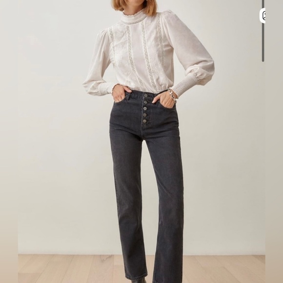 ⚫️Reformation cynthia button fly high rise straight Jean ⚫️ - Picture 2 of 15